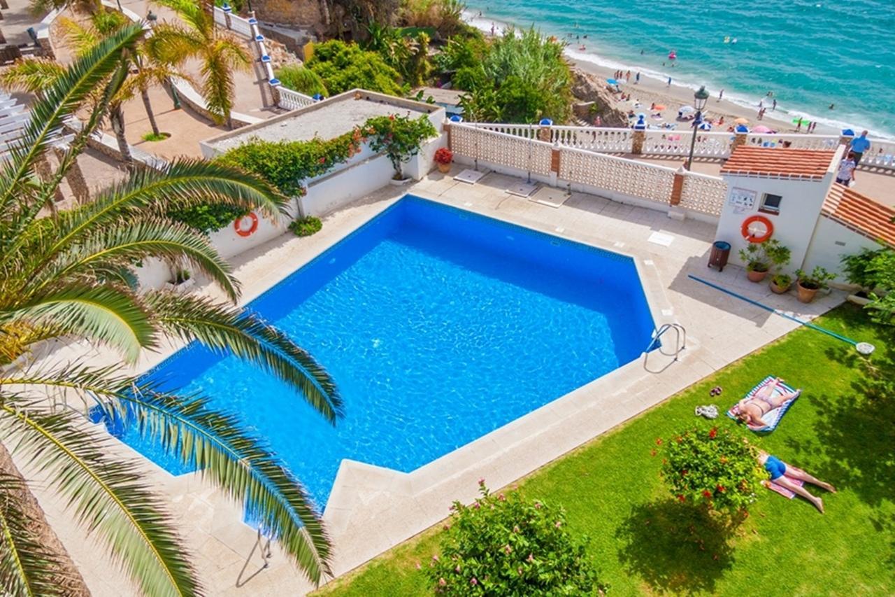 Carabeo Rocamar Nerja Apartman Kültér fotó