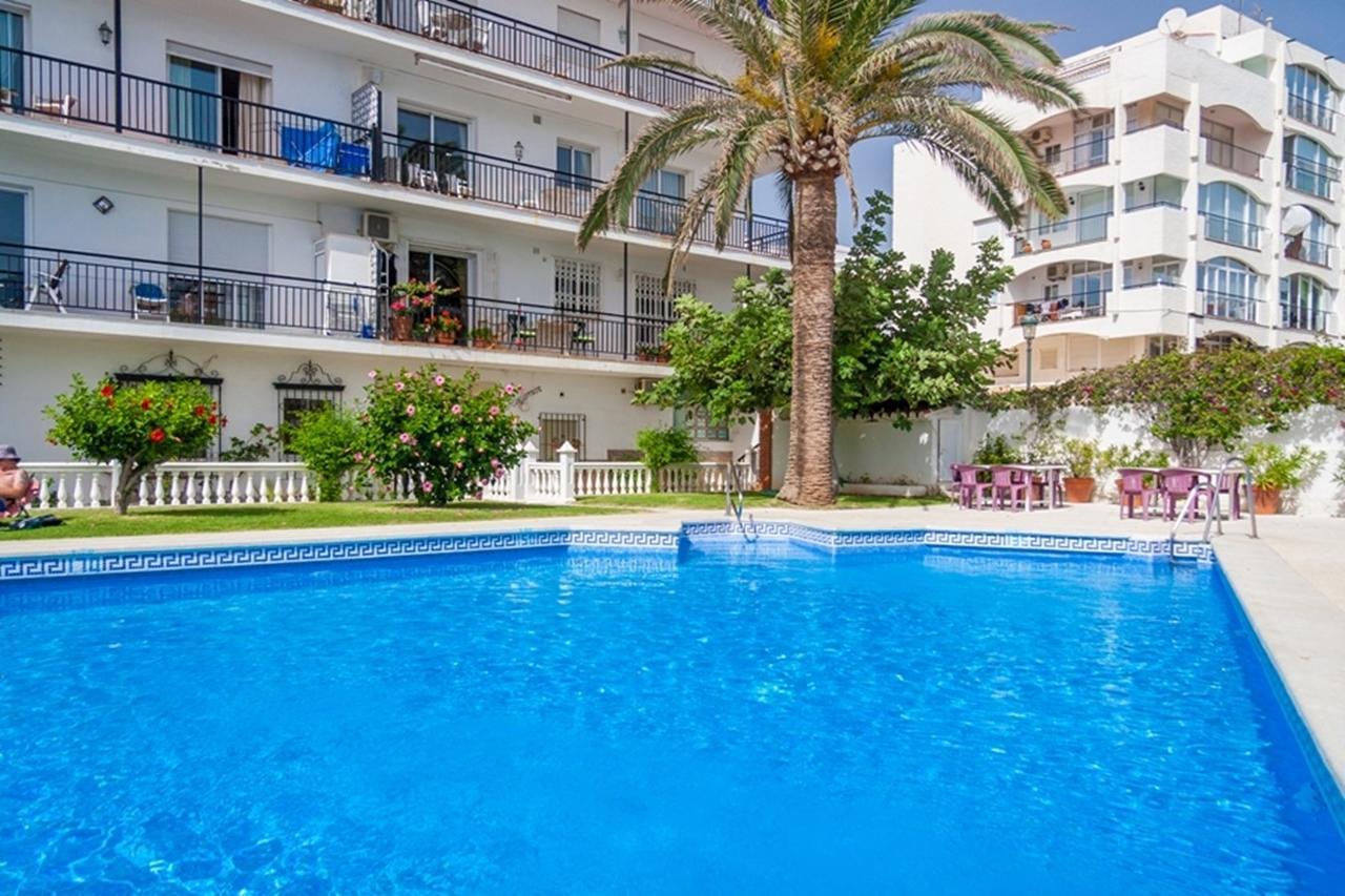Carabeo Rocamar Nerja Apartman Kültér fotó