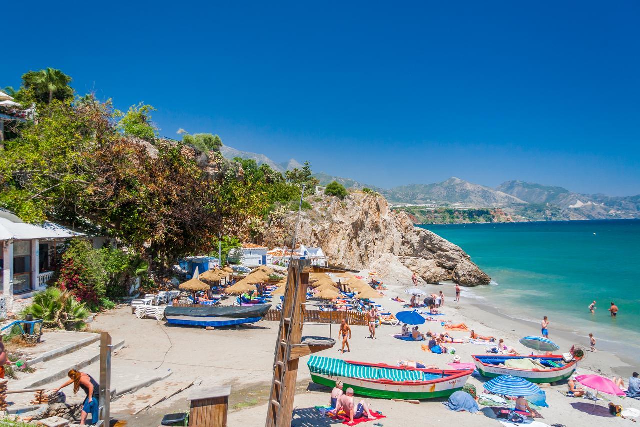 Carabeo Rocamar Nerja Apartman Kültér fotó